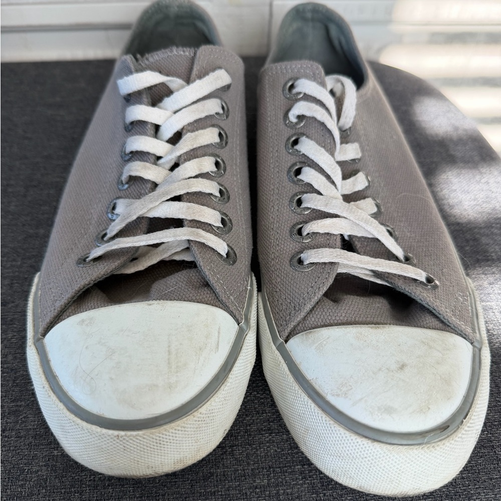 Harley Davidson  Men's Gray Canvas Sneakers